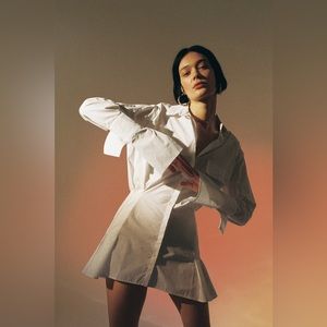 Lioness shirt dress with corset detail in white